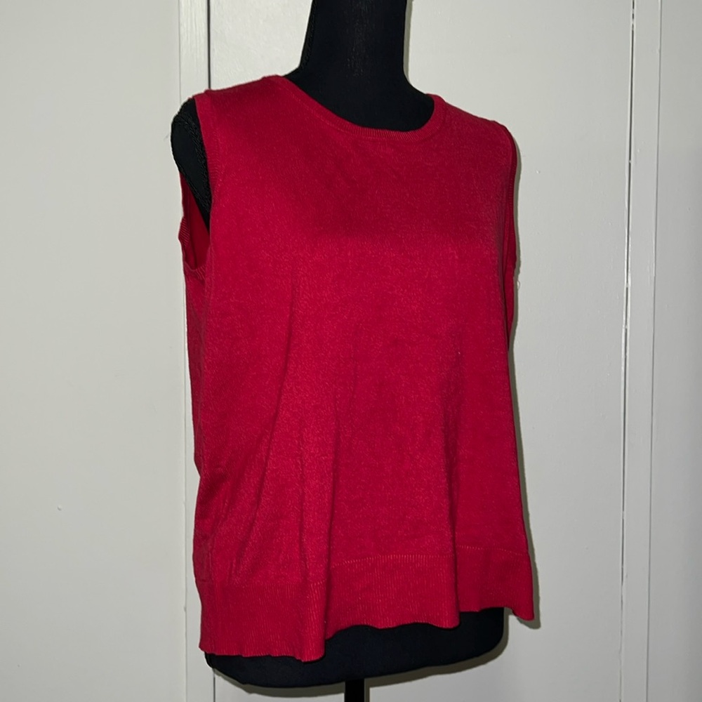 Preswick and moore size XL red vest vintage